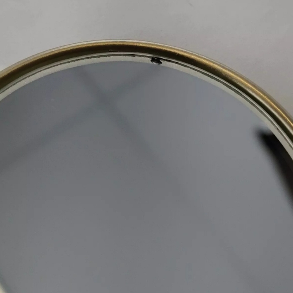 GUCCI Red Leather Round Guccissima GG Sleeve and Mirror, New! - Picture 4 of 4